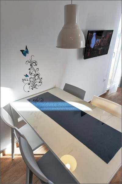 APARTMAN 5