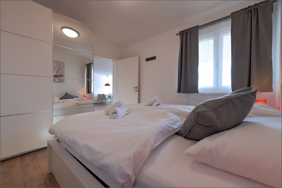 APARTMAN 6